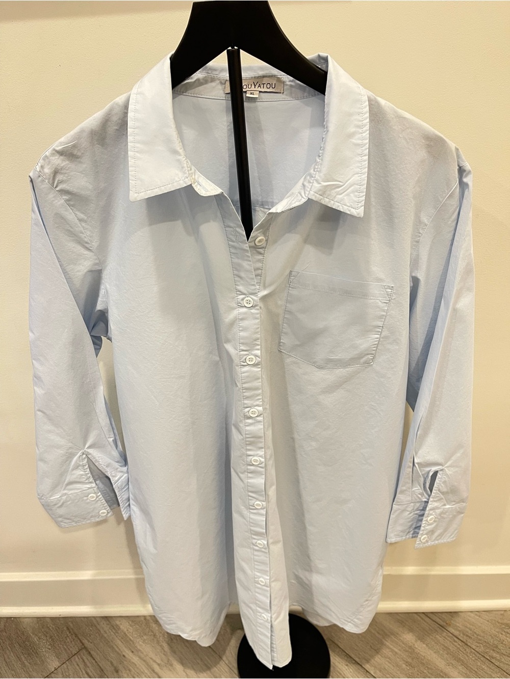 Light Blue Men's Casual Button-Down Shirt by Chouyatou
